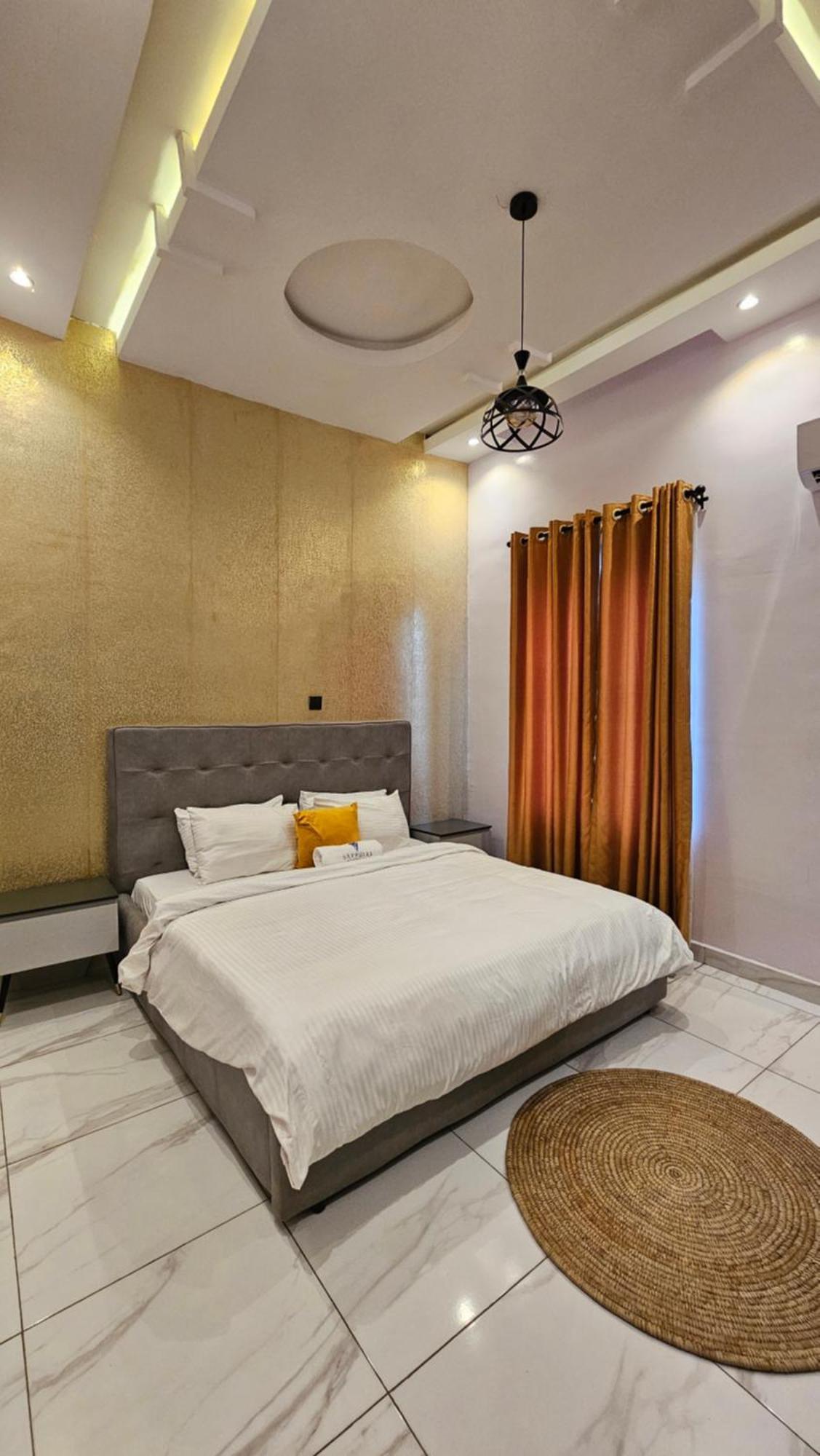 Sapphire Residences By Crystal Ikeja Bagian luar foto